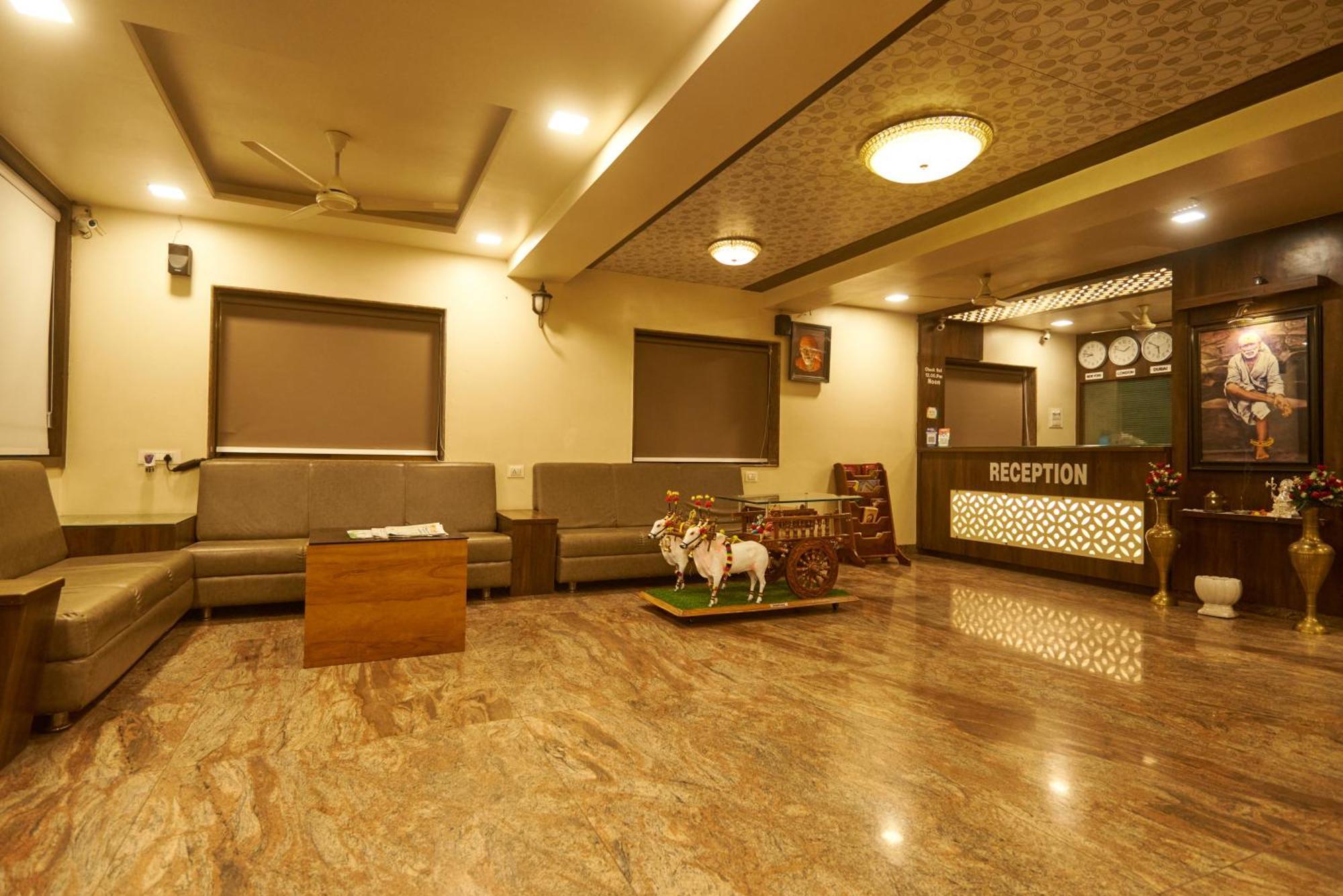 Hotel Pride Inn Ширди Экстерьер фото